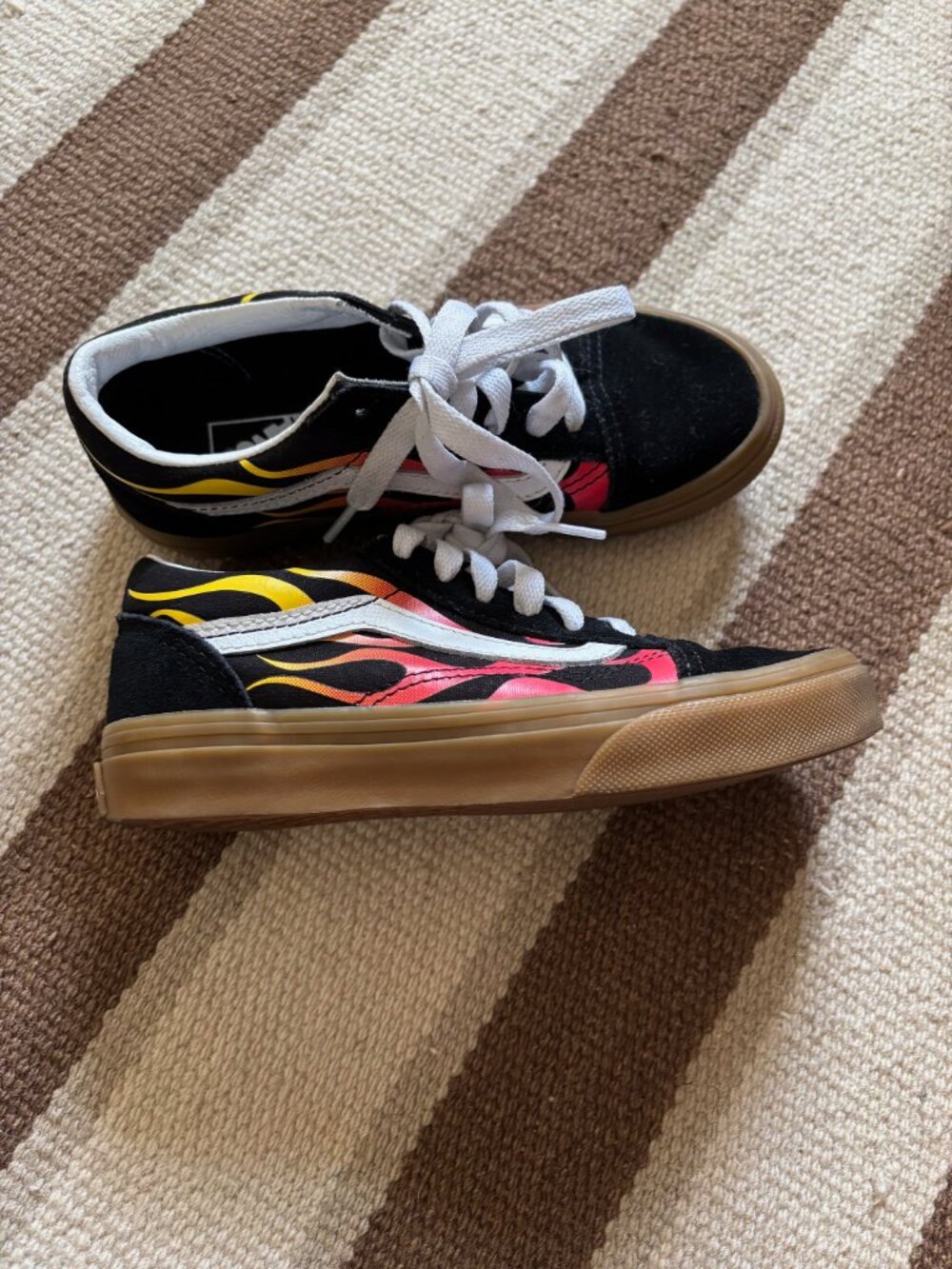 Vans Boys Flame Lace-up Sneakers Size 1 /Brand New